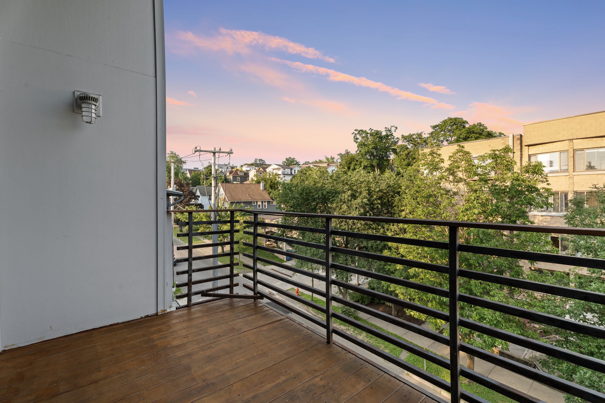 Fourth floor · 4 bedrooms