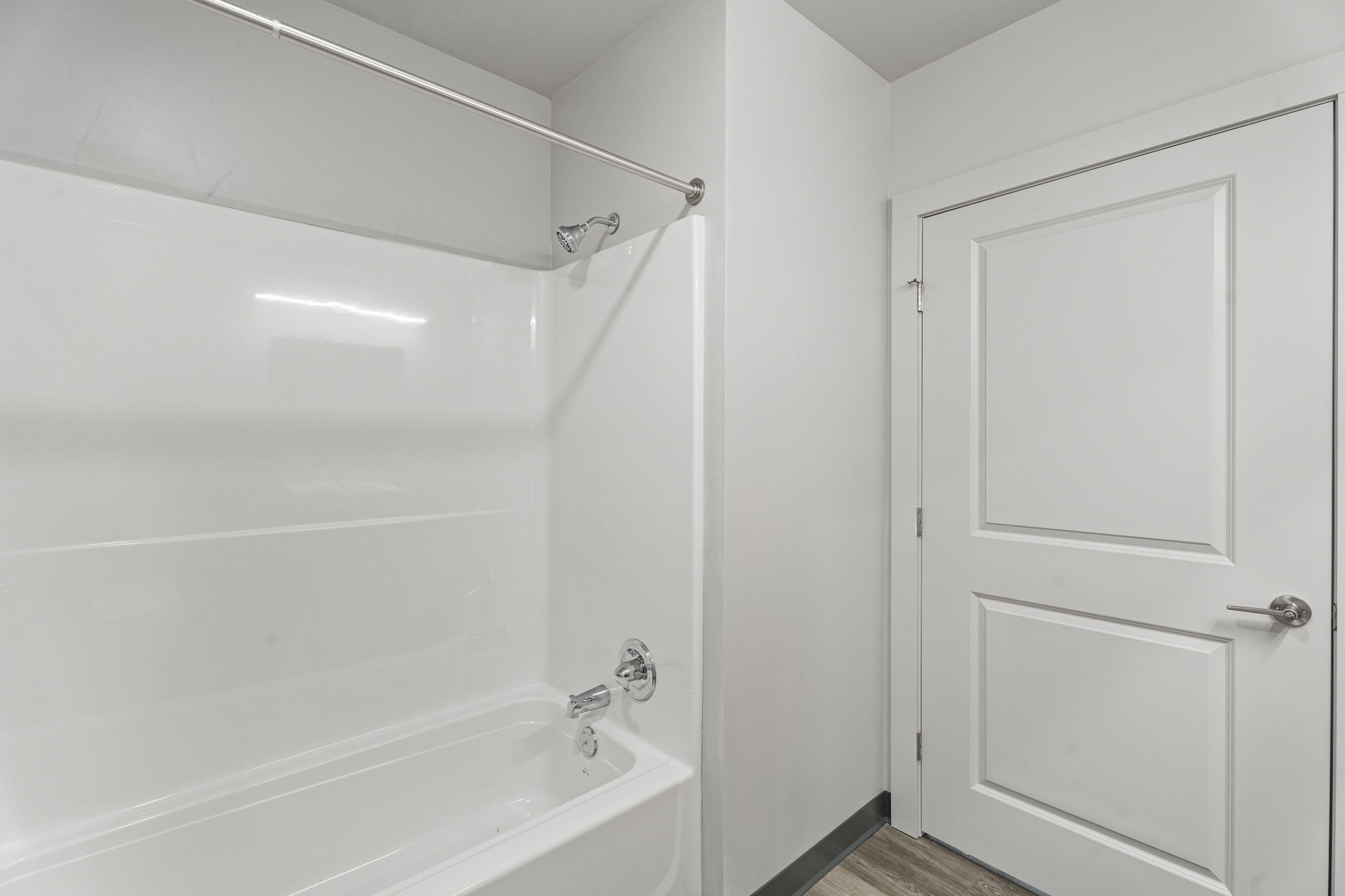 2 bedrooms · 2 bathrooms