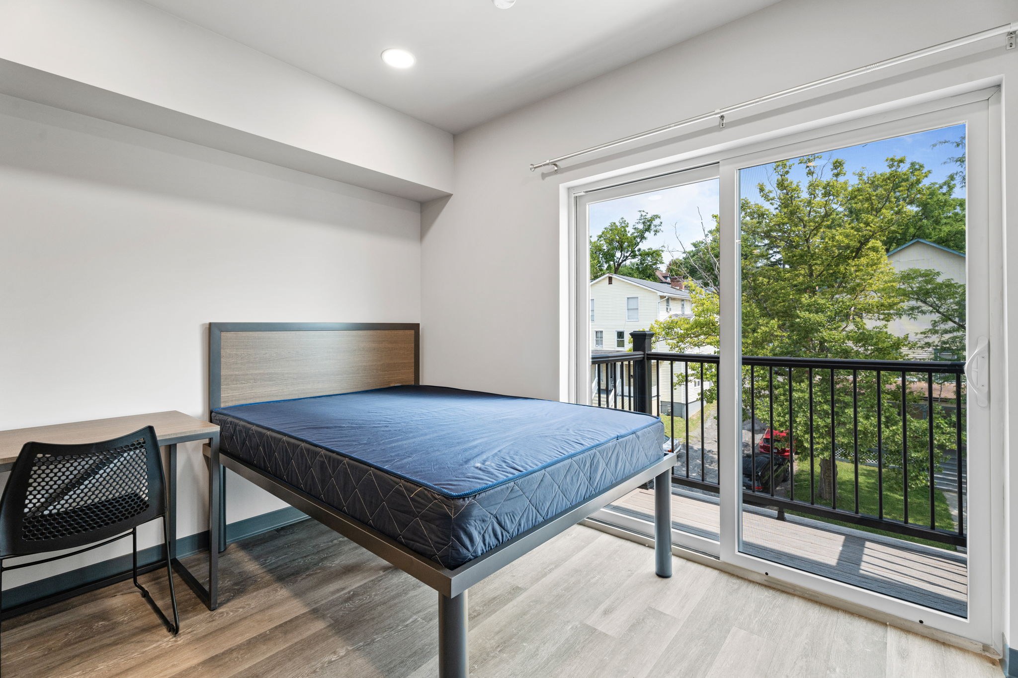 Studio · Floors 1–4