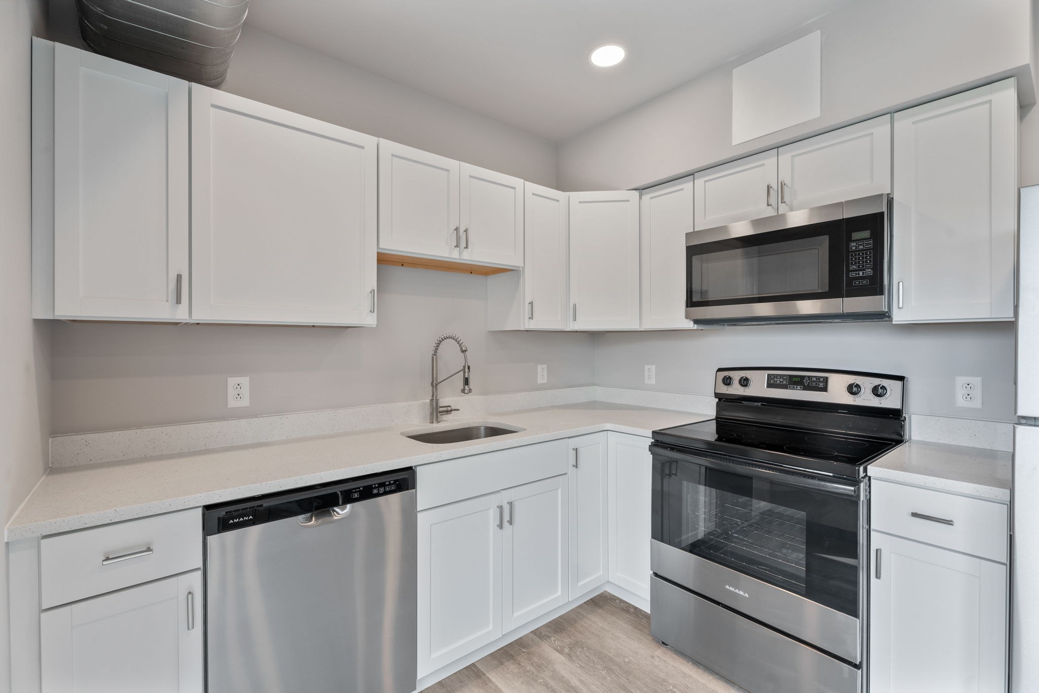 2 bedrooms · 2 bathrooms
