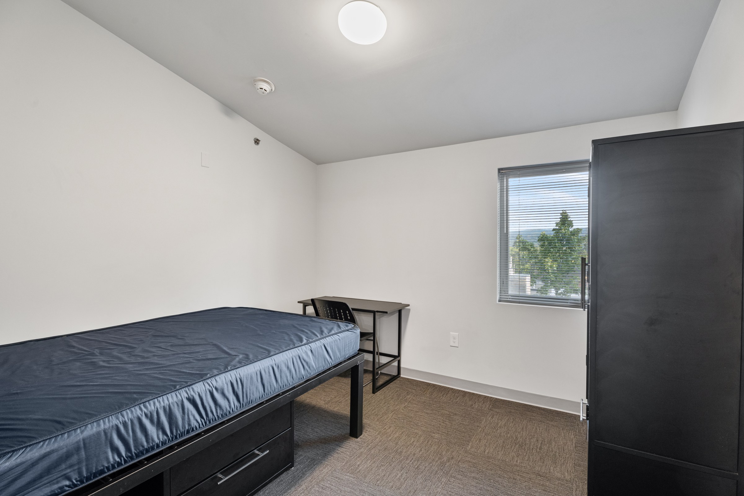 Fourth floor · 4 bedrooms