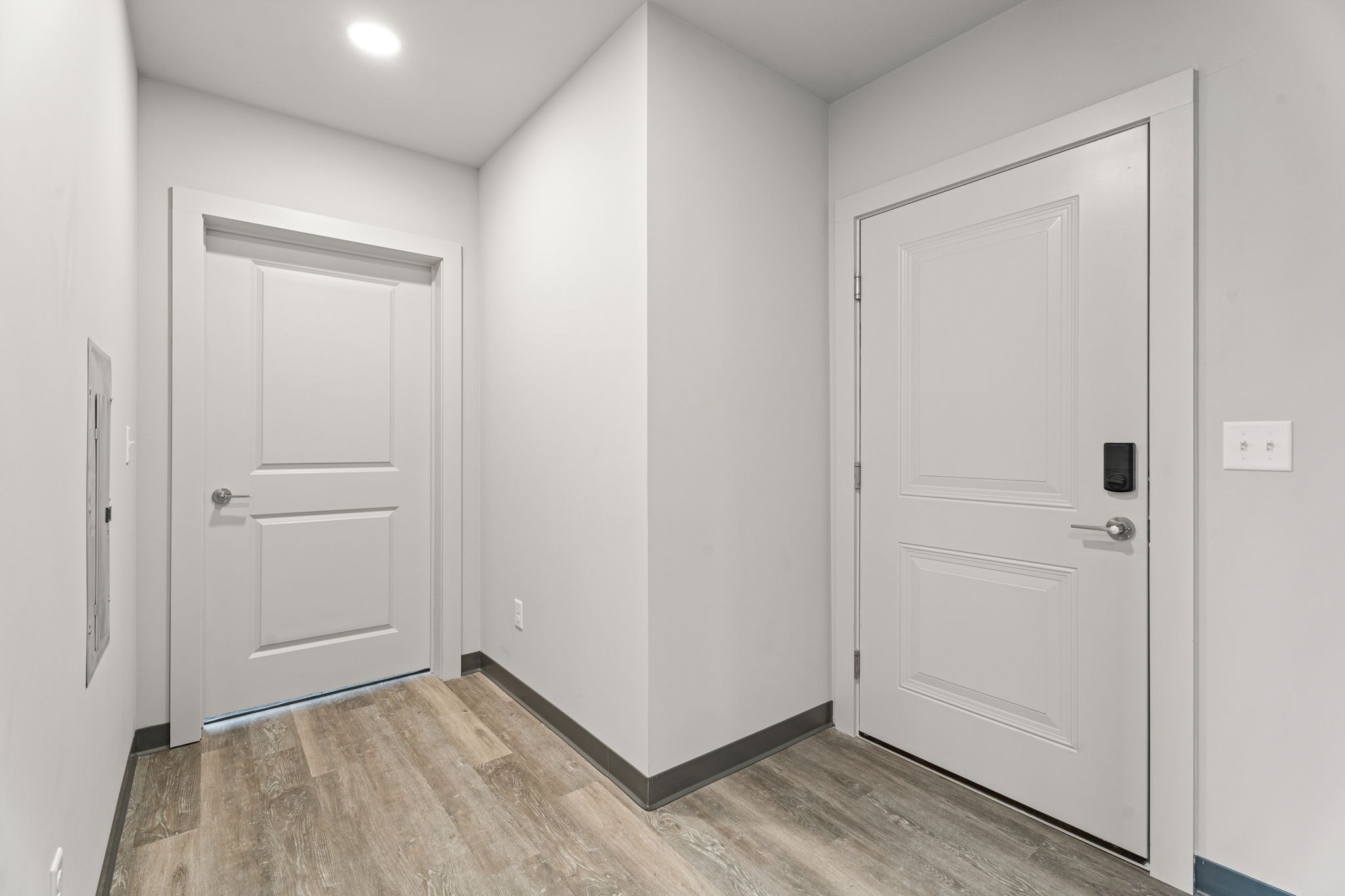 2 bedrooms · 2 bathrooms