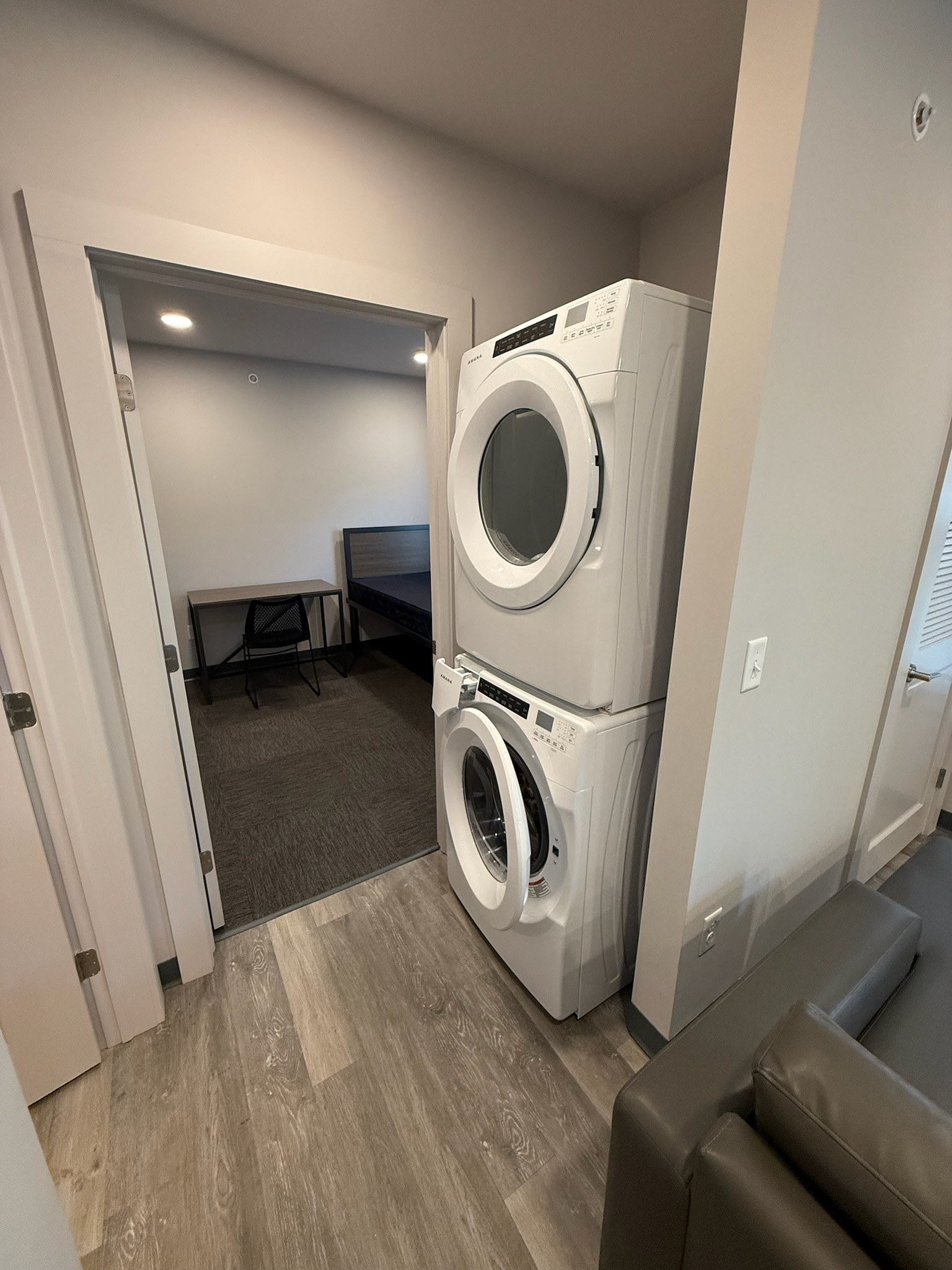 2 bedrooms · 2 bathrooms