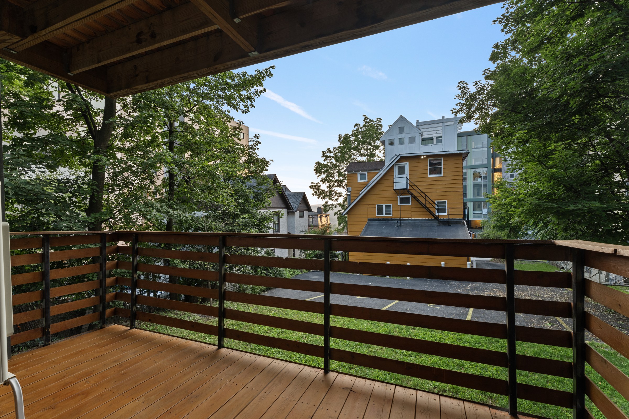 Floors 1–3 · 4 bedrooms