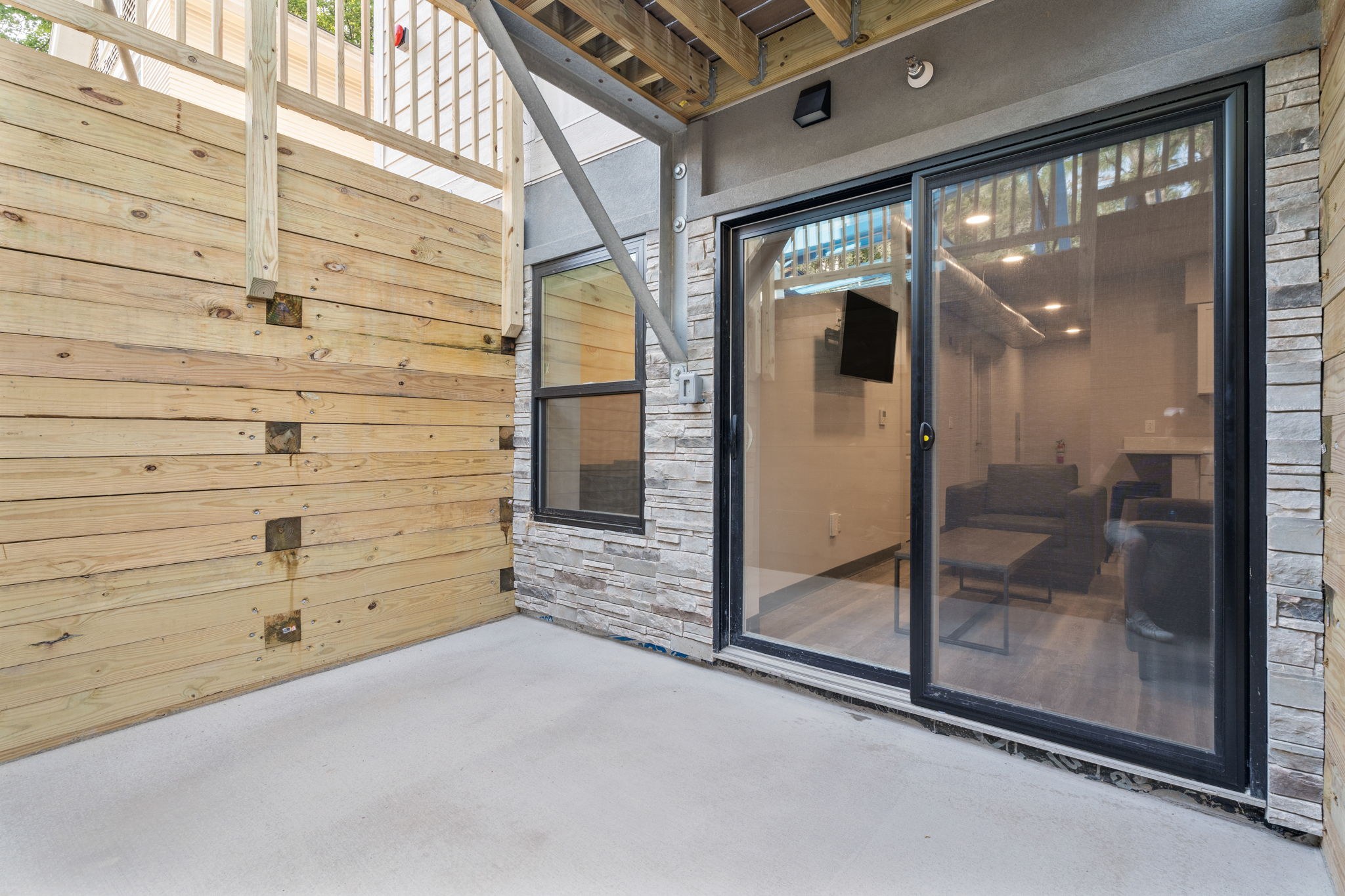 2 bedrooms · 1 bathroom · Ground floor